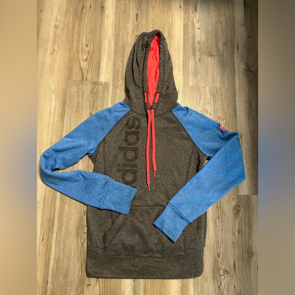 Adidas Ultimate Hoodie XS w/kangaroo pocket and thumb holes